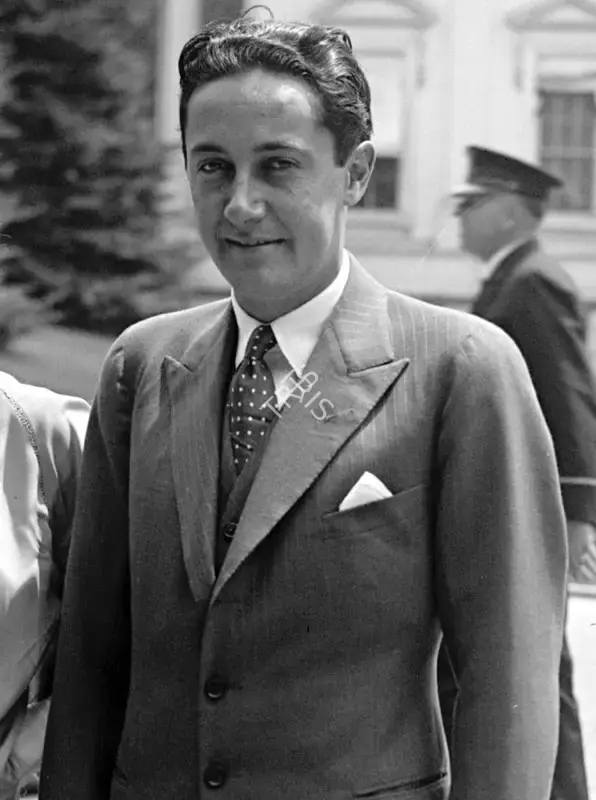 Unknown (Photographer). Irving Thalberg | Photographic Still | CinemaEducation | 00440466