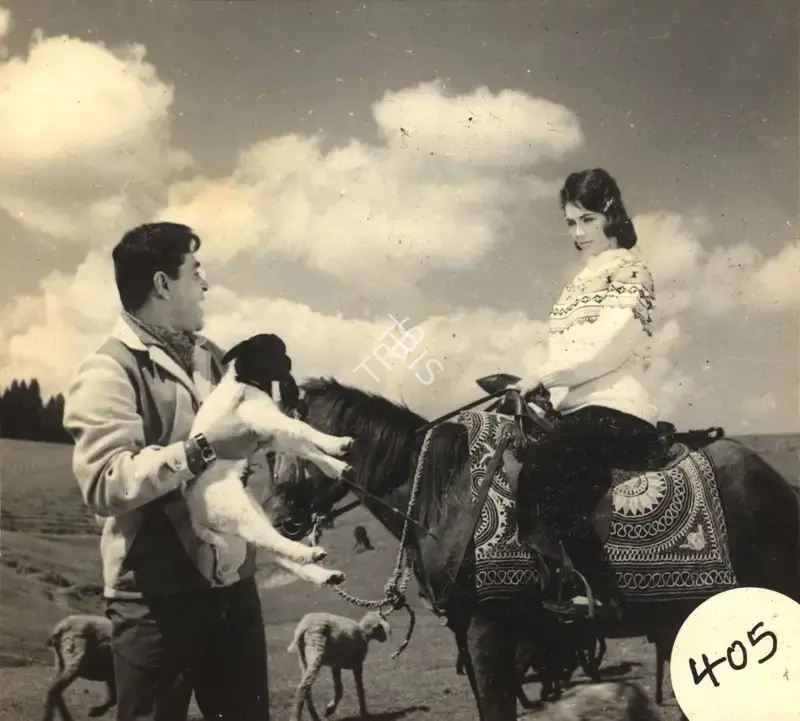 G. Singh (Cinematographer), Arzoo, 1965, Photographic Still