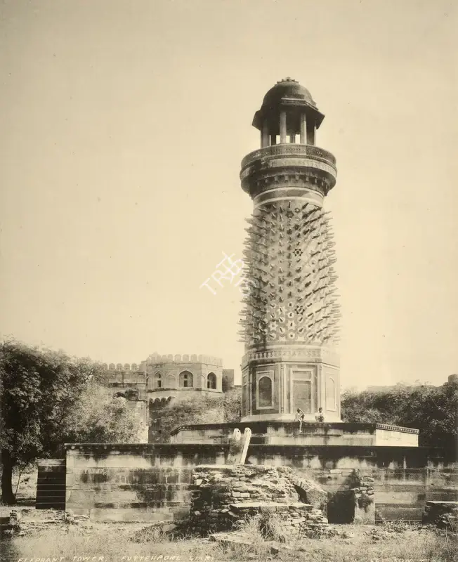 Studio Clifton & Co. (Photographic Studio), Elephant Tower, Futtehpore Sikri, 1900, Antiquarian Photograph