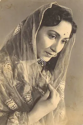 Savak Vacha (Director), Shikari, 1946, Photographic Still
