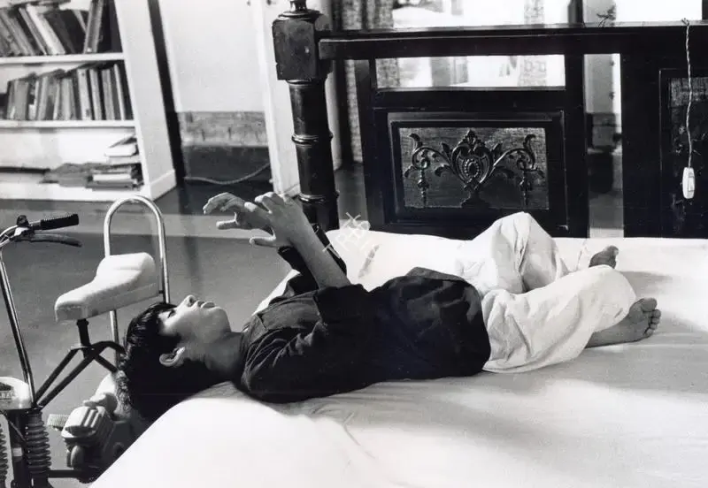 Soumendu Roy (Cinematographer), Pikoo, 1980, Photographic Still