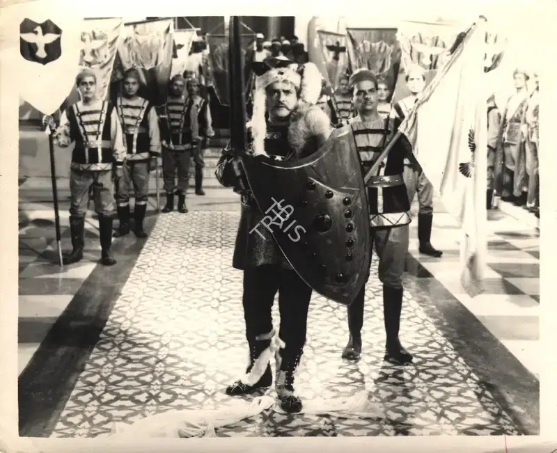 Bhojwani (Producer), Khakaan, 1965, Photographic Still