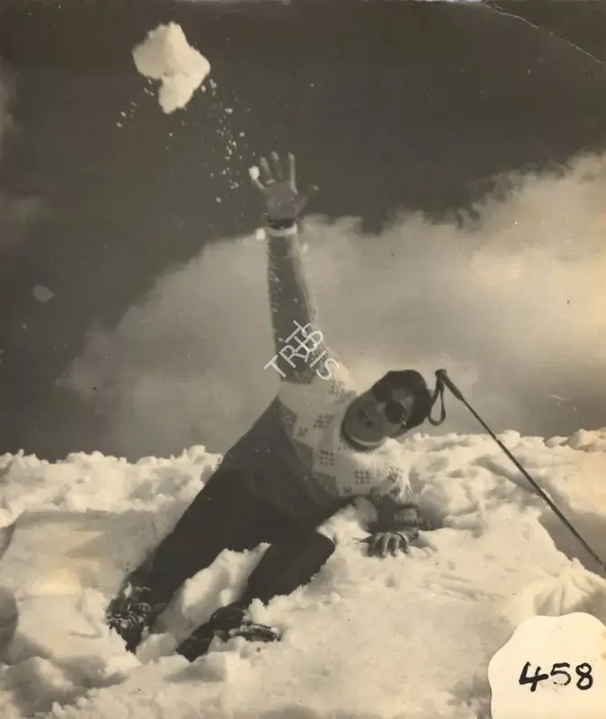 G. Singh (Cinematographer), Arzoo, 1965, Photographic Still