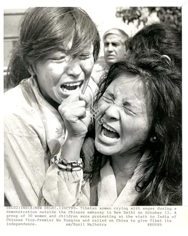 Sunil Malhotra (Photographer), Del02: India: New Delhi, 12Oct89, 1989, Contemporary Photograph