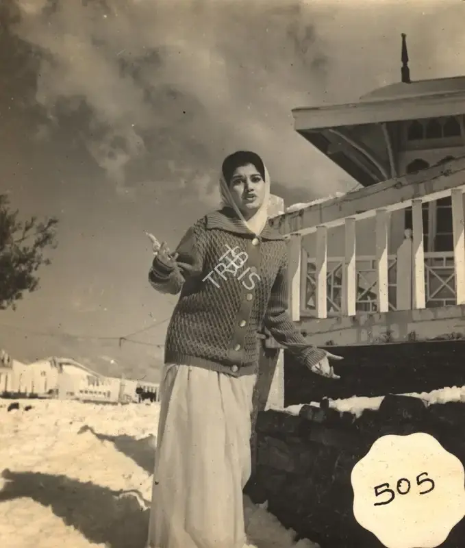 G. Singh (Cinematographer), Arzoo, 1965, Photographic Still