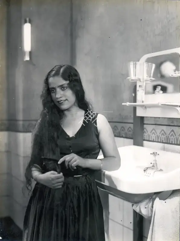 Rukesh (Director), Nigah E Kaamil, 1938, Photographic Still