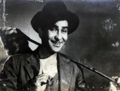 Radhu Karmakar (Cinematographer), Shree 420, 1955, Photographic Still