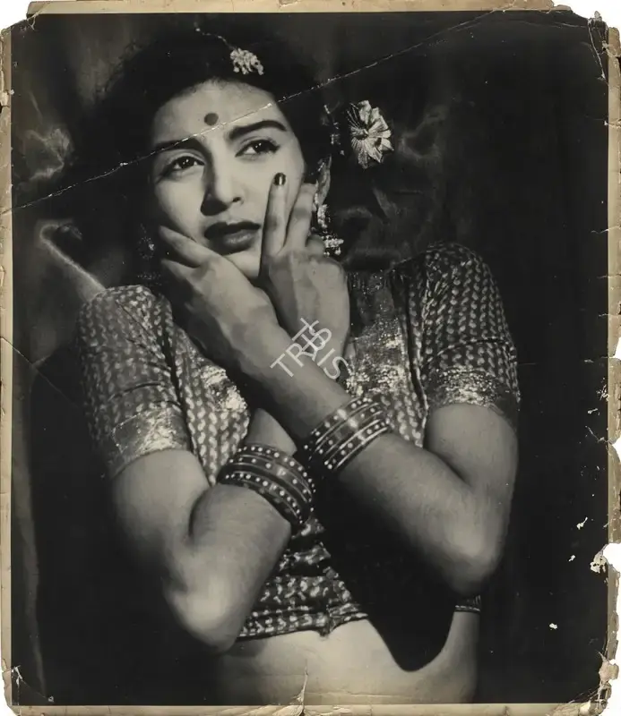 Jal Mistry (Cinematographer), Aandhiyan, 1952, Photographic Still