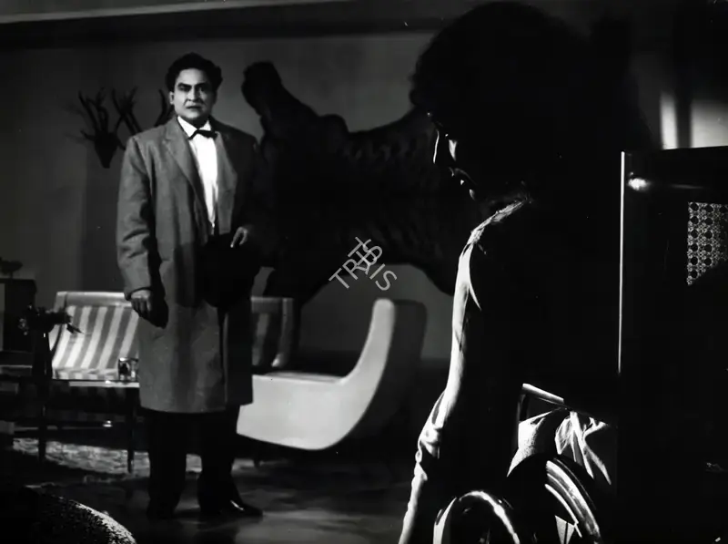 Apurba Bhattacharjee (Cinematographer), Bheegee Raat, 1965, Photographic Still