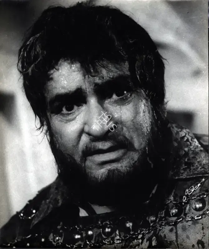 Raj Kumar Kohli (Producer), Lootera, 1965, Photographic Still
