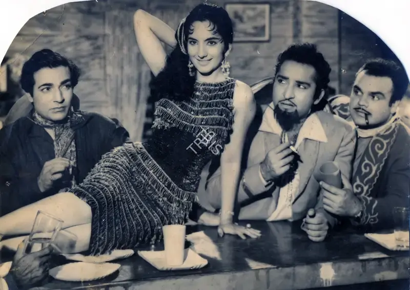 Ravi Kapoor (Producer), Dekha Jaega, 1960, Photographic Still
