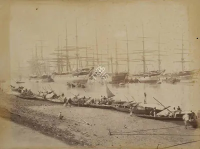 Shew Shankar Narayan (Photographer), The Shipping in the River Hoogly, 1883, Antiquarian Photograph
