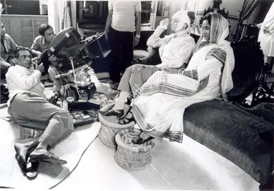 Nemai Ghosh (Still Photographer), Ghare Baire, 1985, Working Still