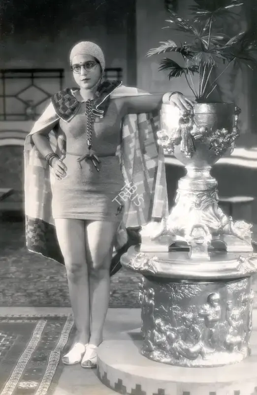 Adi M. Irani (Cinematographer), Hamari Betiya, 1936, Photographic Still