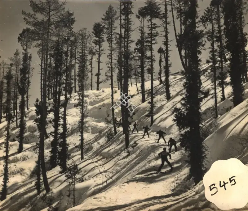G. Singh (Cinematographer), Arzoo, 1965, Photographic Still