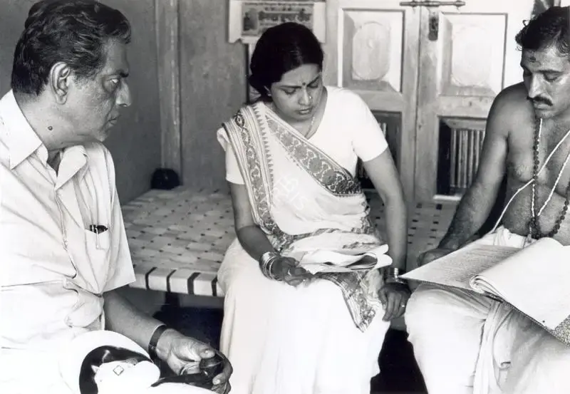 Nemai Ghosh (Still Photographer), Sadgati, 1981, Working Still
