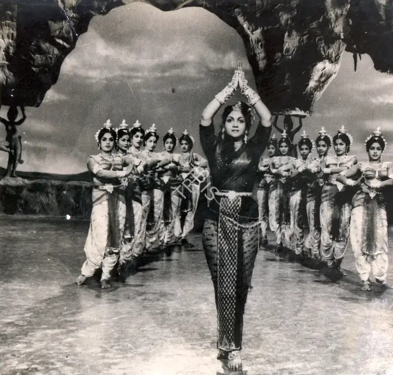 V. Raghavaiah (Director), Suvarna Sundari, 1957, Photographic Still