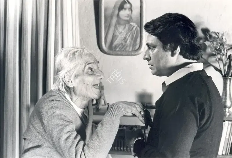 Barun Raha (Cinematographer), Shakha Proshakha, 1991, Photographic Still