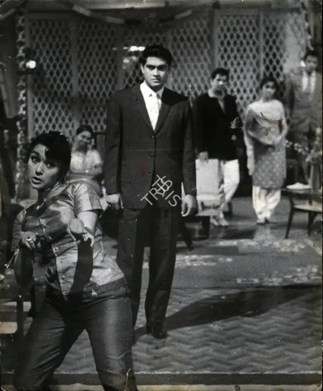 Pramod Chakravorty (Producer), Ziddi, 1964, Photographic Still
