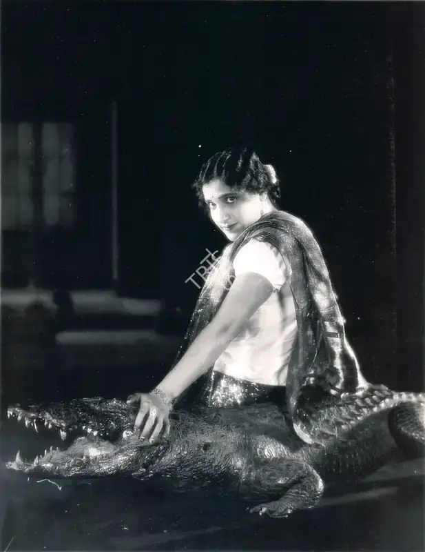 N.D. Sarpotdar (Director), Chalta Putla, 1935, Photographic Still