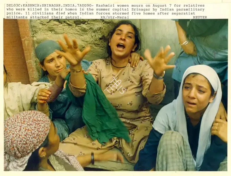 Meraj (Photographer), Del03C: Kashmir: Srinagar, India, 7Aug90, 1990, Contemporary Photograph