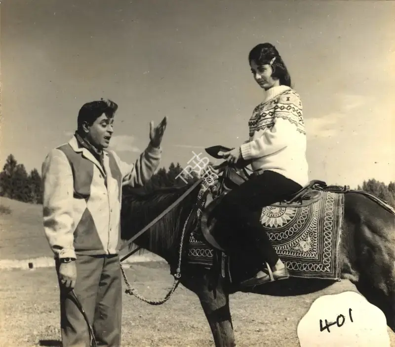 G. Singh (Cinematographer), Arzoo, 1965, Photographic Still