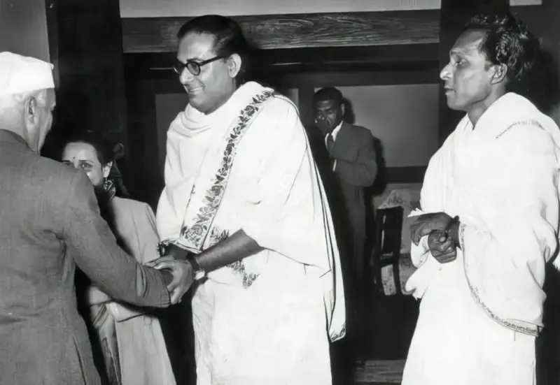 Chatterjee, Sailaja (Cinematographer), Neel Akasher Neechey, 1959 | Photographic Still | CinemaEducation | 00553858
