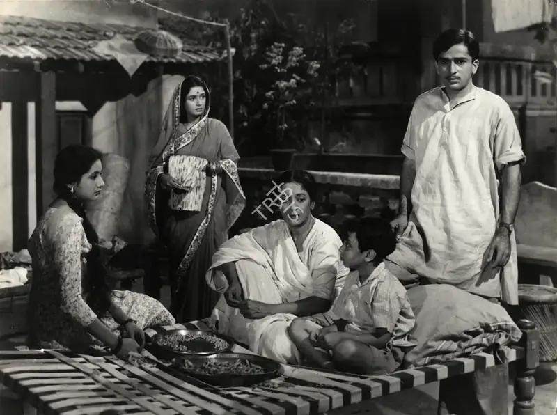 K. Vaikunth (Cinematographer), Char Diwari, 1961, Photographic Still