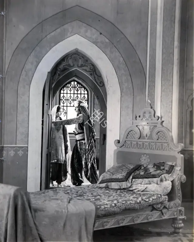 Moti B. Gidwani (Director), Daku Ki Ladki, 1933, Photographic Still