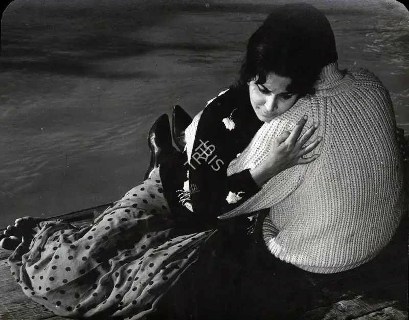 Kamal Bose (Cinematographer), Khamoshi, 1969, Photographic Still