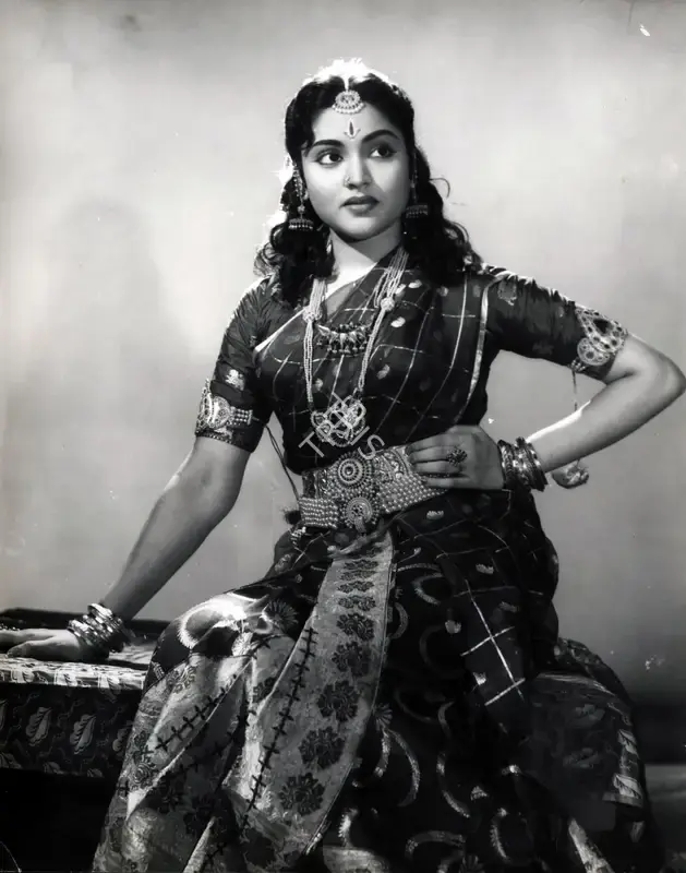 Bipin Gajjar (Cinematographer), Patrani, 1956, Photographic Still