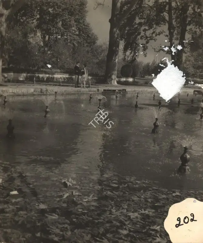 G. Singh (Cinematographer), Arzoo, 1965, Photographic Still