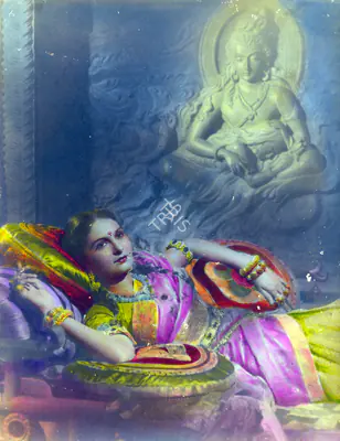 Shanker Bhatt (Producer), Vikramaditya, 1945, Photographic Still