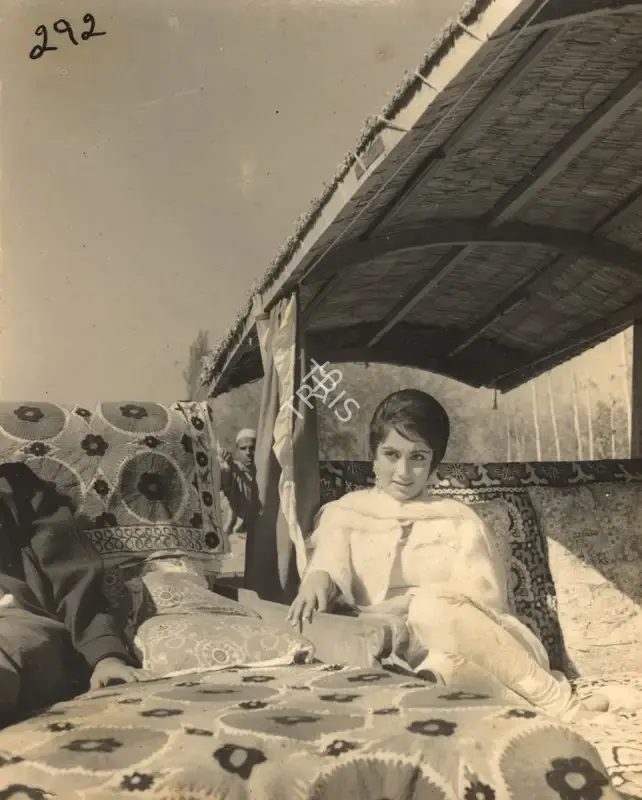 Ramanand Sagar (Producer), Arzoo, 1965, Photographic Still