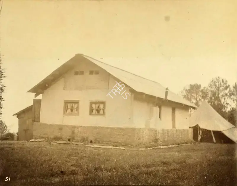Unknown (Photographer), Hut (Gramophone Mansion). Built after Earthquake, 1900, Antiquarian Photograph