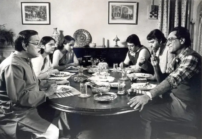 Barun Raha (Cinematographer), Shakha Proshakha, 1991, Photographic Still