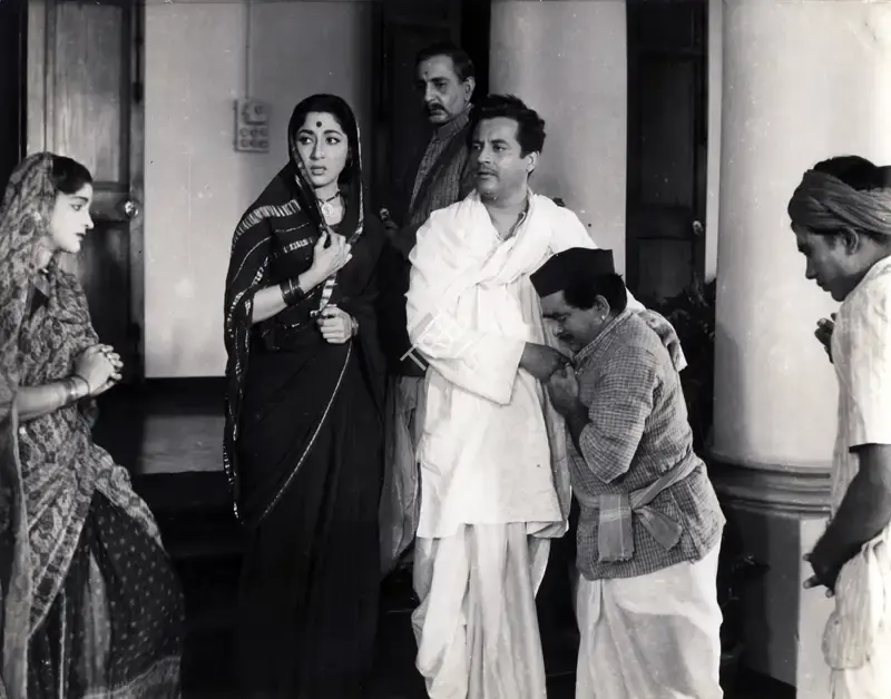 Marcus Bartley (Cinematographer), Bahurani, Photographic Still
