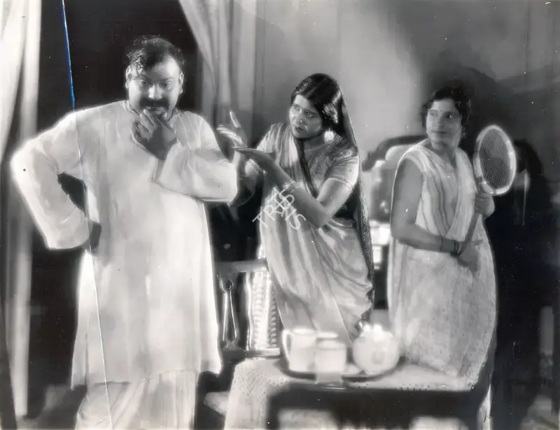 N.D. Sarpotdar (Director), Chalta Putla, 1935, Photographic Still