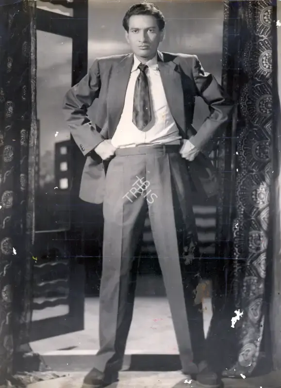 Ravindra Dave (Producer), Agra Road, 1957, Photographic Still
