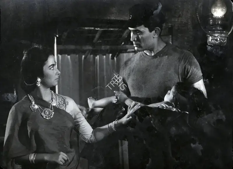 Jyotsna Sen (Producer), Mere Lal, 1966, Photographic Still