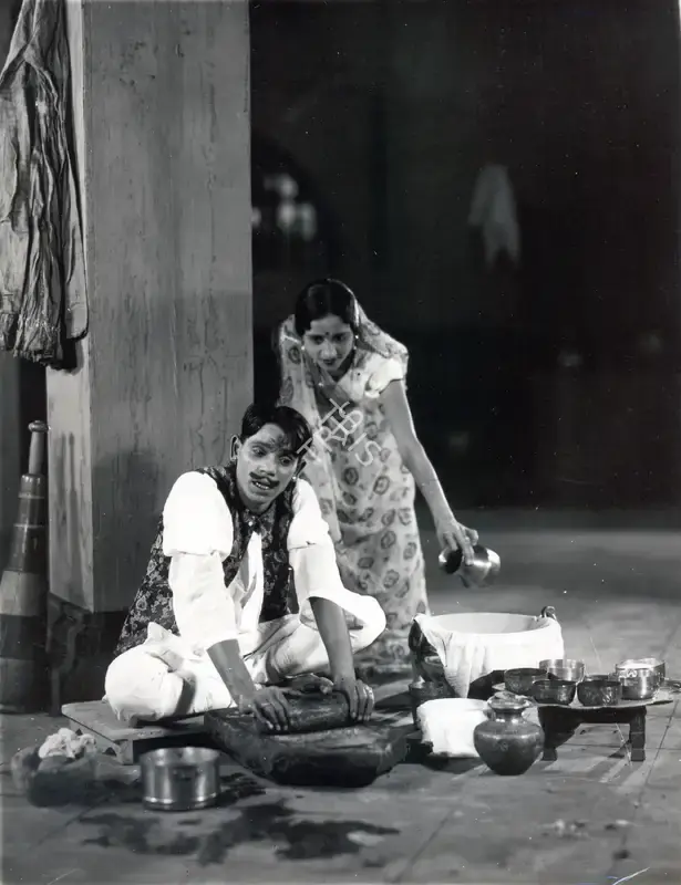 N.D. Sarpotdar (Director), Chalta Putla, 1935, Photographic Still