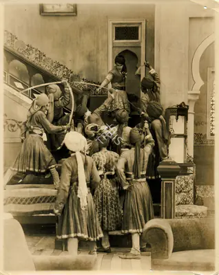 Pesi Karani (Director), Dagabaz Ashak, 1932, Photographic Still
