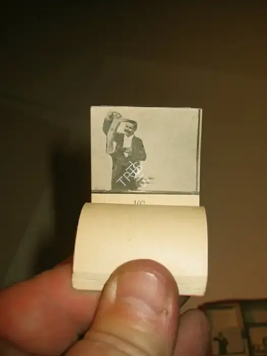 Flip book consisting of 120 images, Magic Publicity Art & Memorabilia