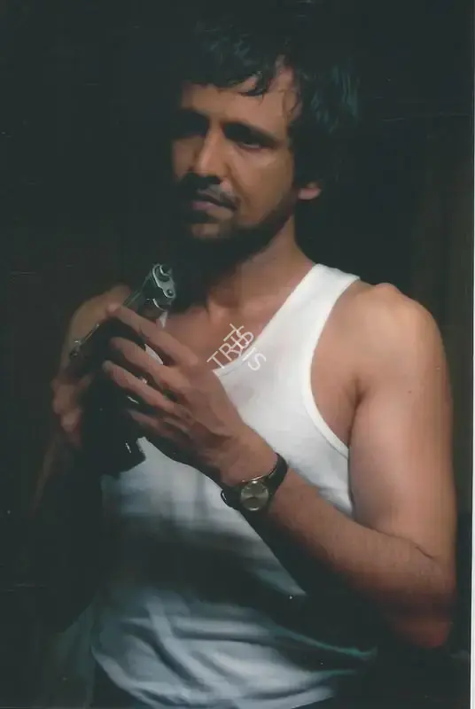 Chirantan Das (Cinematographer), Sting, 2005, Photographic Still