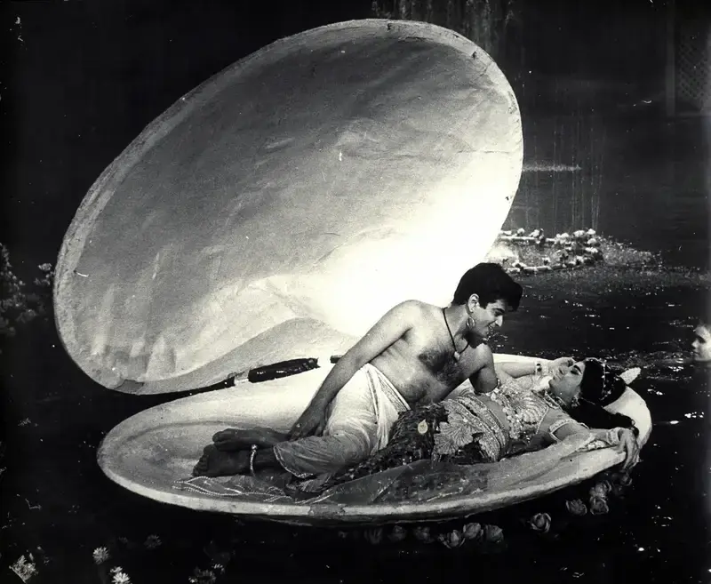 S.D. Narang (Producer), Anmol Moti, 1969, Photographic Still
