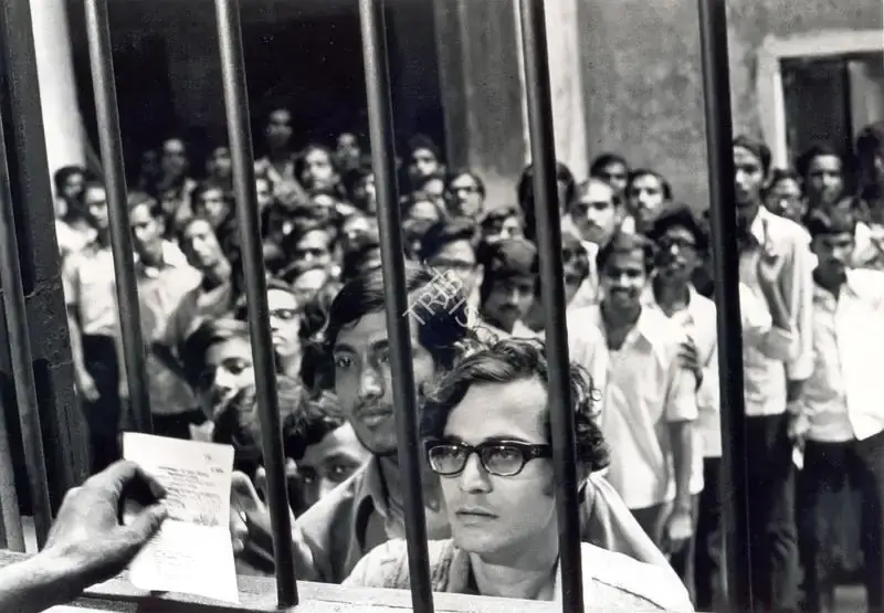 Soumendu Roy (Cinematographer), Jana Aranya, 1976, Photographic Still