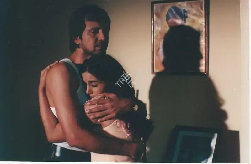 Chirantan Das (Cinematographer), Sting, 2005, Photographic Still
