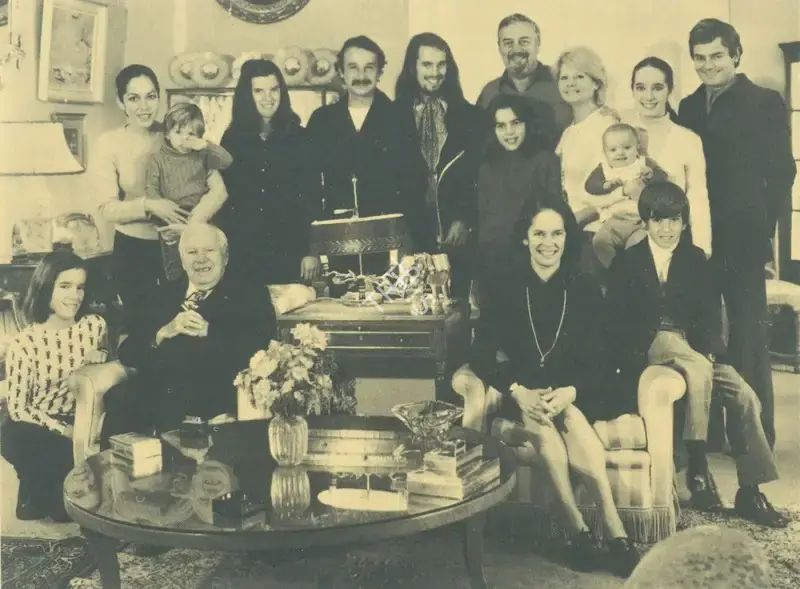 Unknown (Photographer). The Chaplin family | Photographic Still, My Life in Pictures, 1985 | CinemaEducation | 00440373