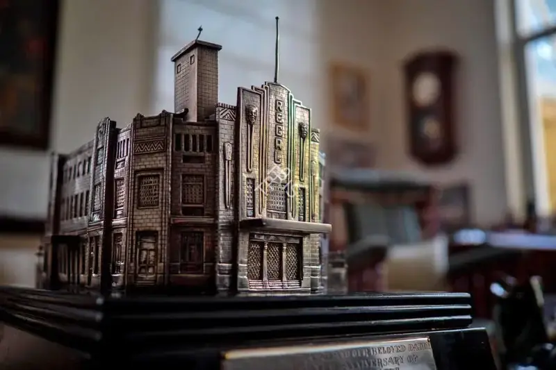 Hemant Chaturvedi (Photographer), Chaturvedi, Hemant (Photographer), Regal Cinema, Bombay | Maquette, Maquette