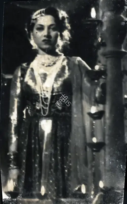 Taimur Behramshah (Producer), Bilwamangal, 1954, Photographic Still